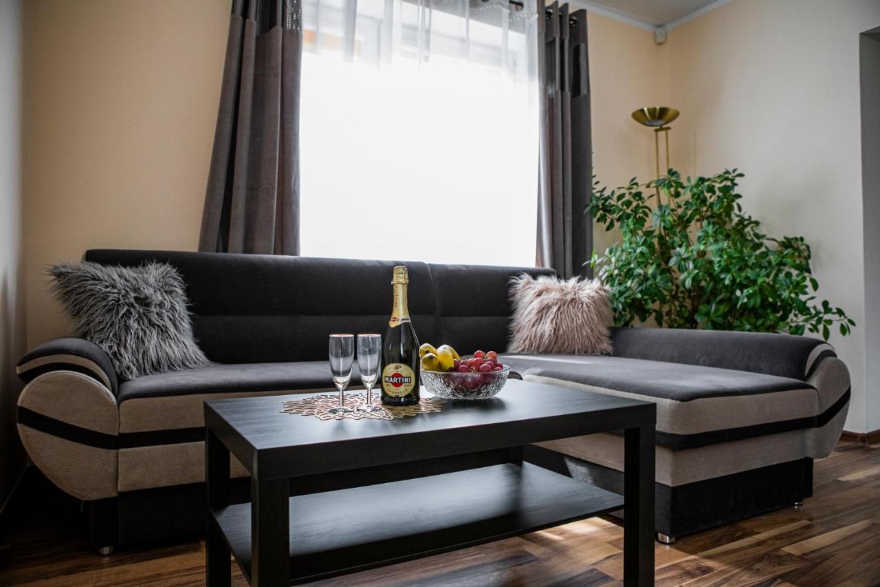 Lesny Azyl Bory Tucholskie Gostycyn Buitenkant foto